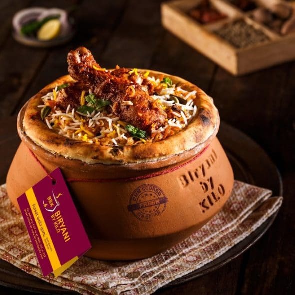 Chicken Hyderabadi Dum Biryani [1/2 kg] [2pcs]